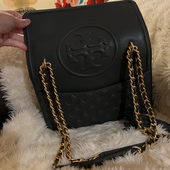 SOLD Tory Burch Fleming Handbag - Picture 7 of 10